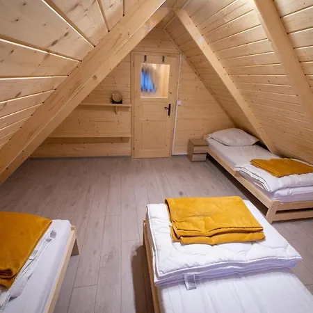 Na Podgorzu Tatil Evi *